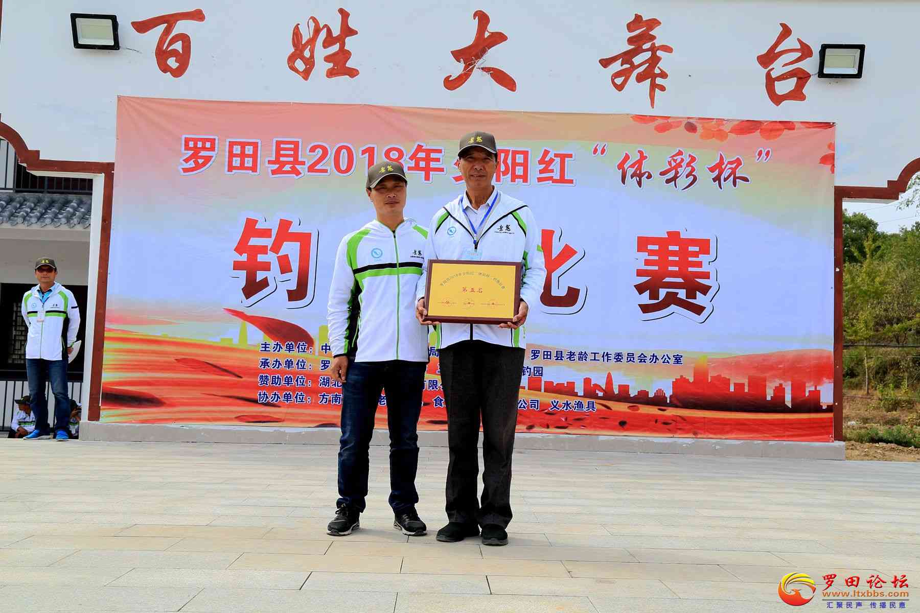 IMG_5892_.jpg