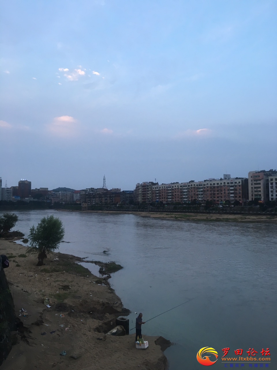 front1_Fn-rhNKm0p3KG3jQzYu58Mr6U-Sw.jpg