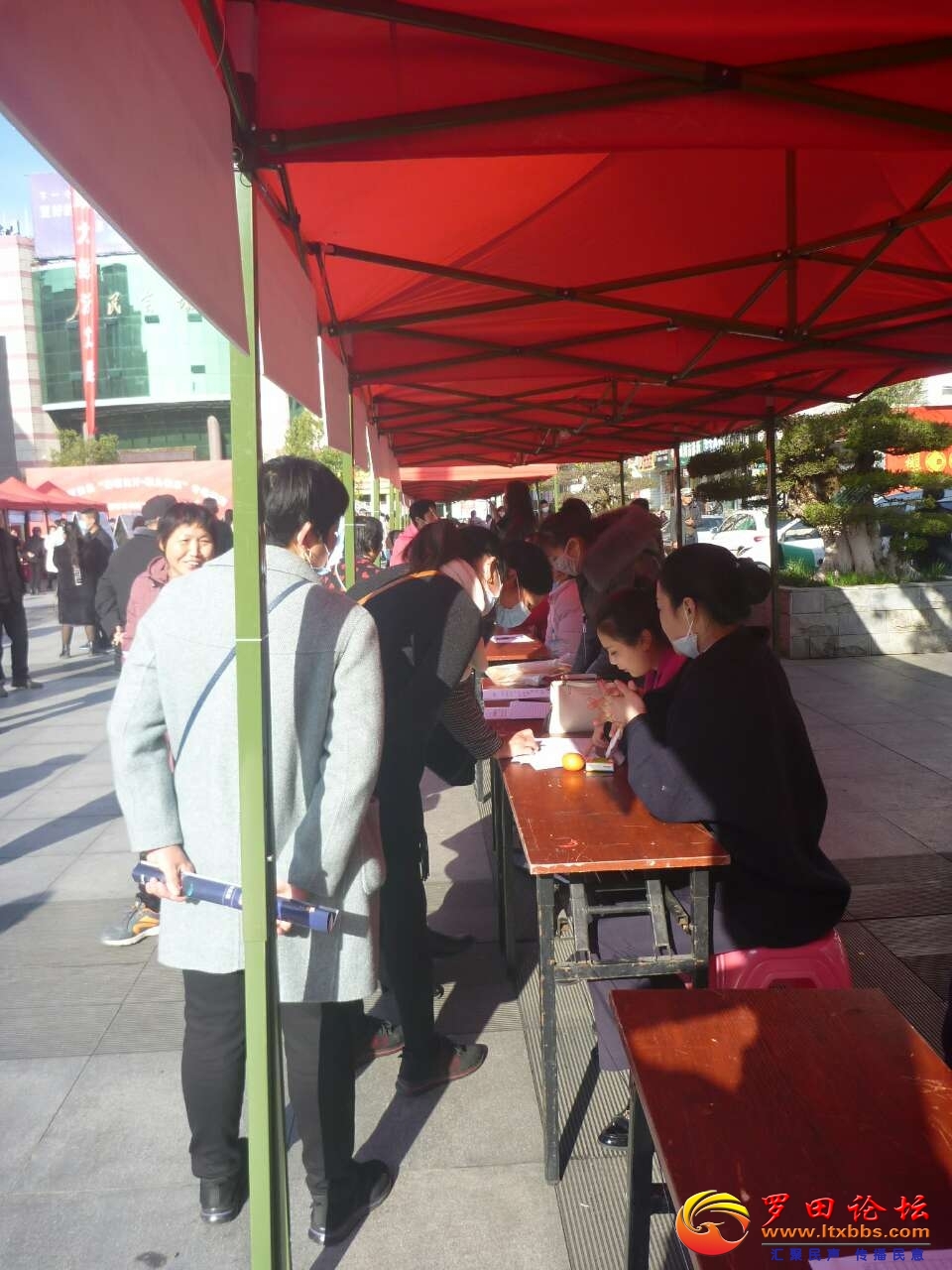 114510mocj4y5uujo33j0u.jpg