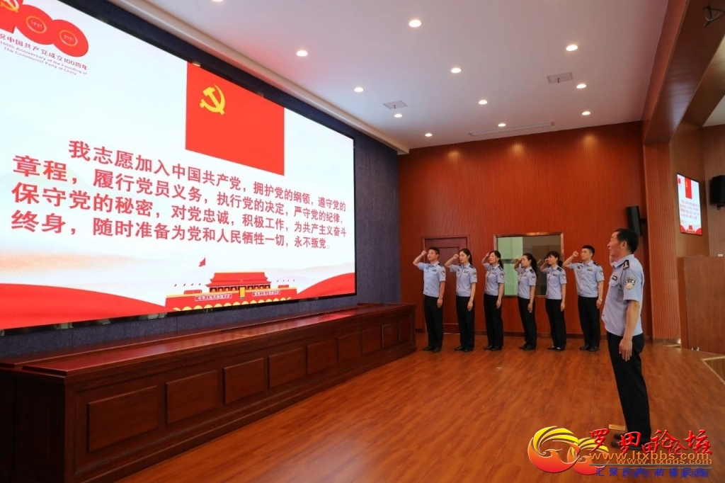 173746t0ncg0do.jpg