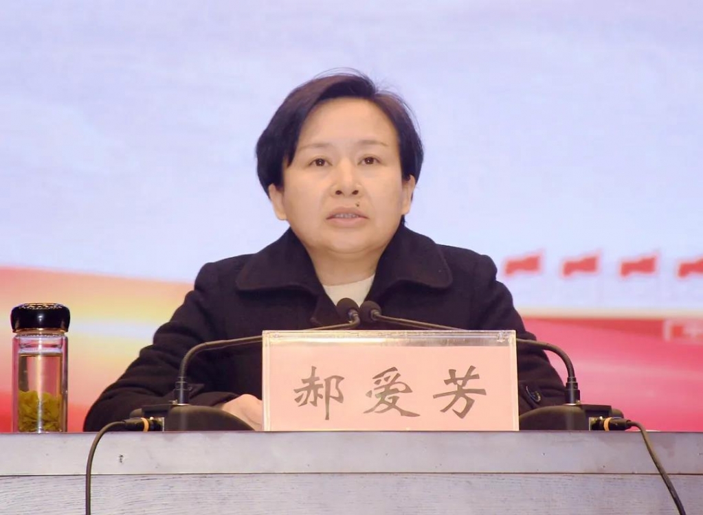 100409qeyvefxw.jpg