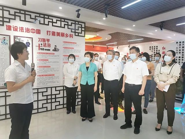 145357yzmb9i1n.jpg
