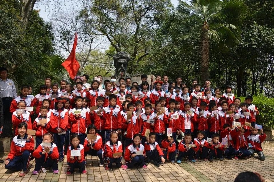 165445jaaprttp.jpg